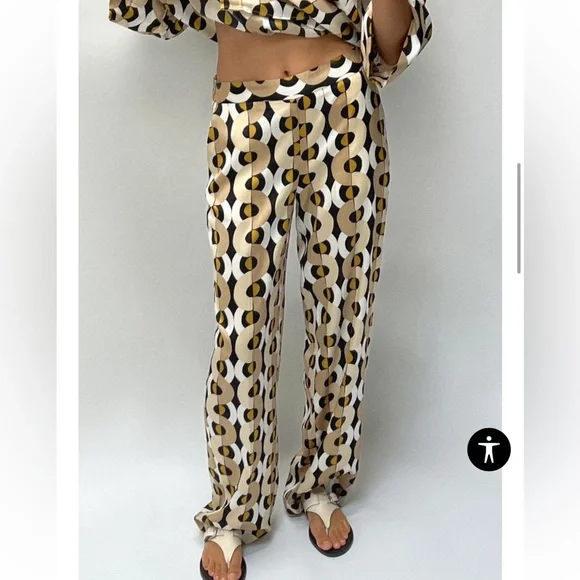 Zara GEOMETRIC PRINT STRAIGHT LEG PANTS Size XS NWT - Picture 2 of 6